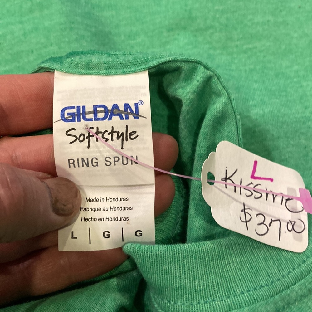 NWT Large “Kiss Me I’m Texish” Texas Irish Green Tee (ABBA) - Picture 6 of 9